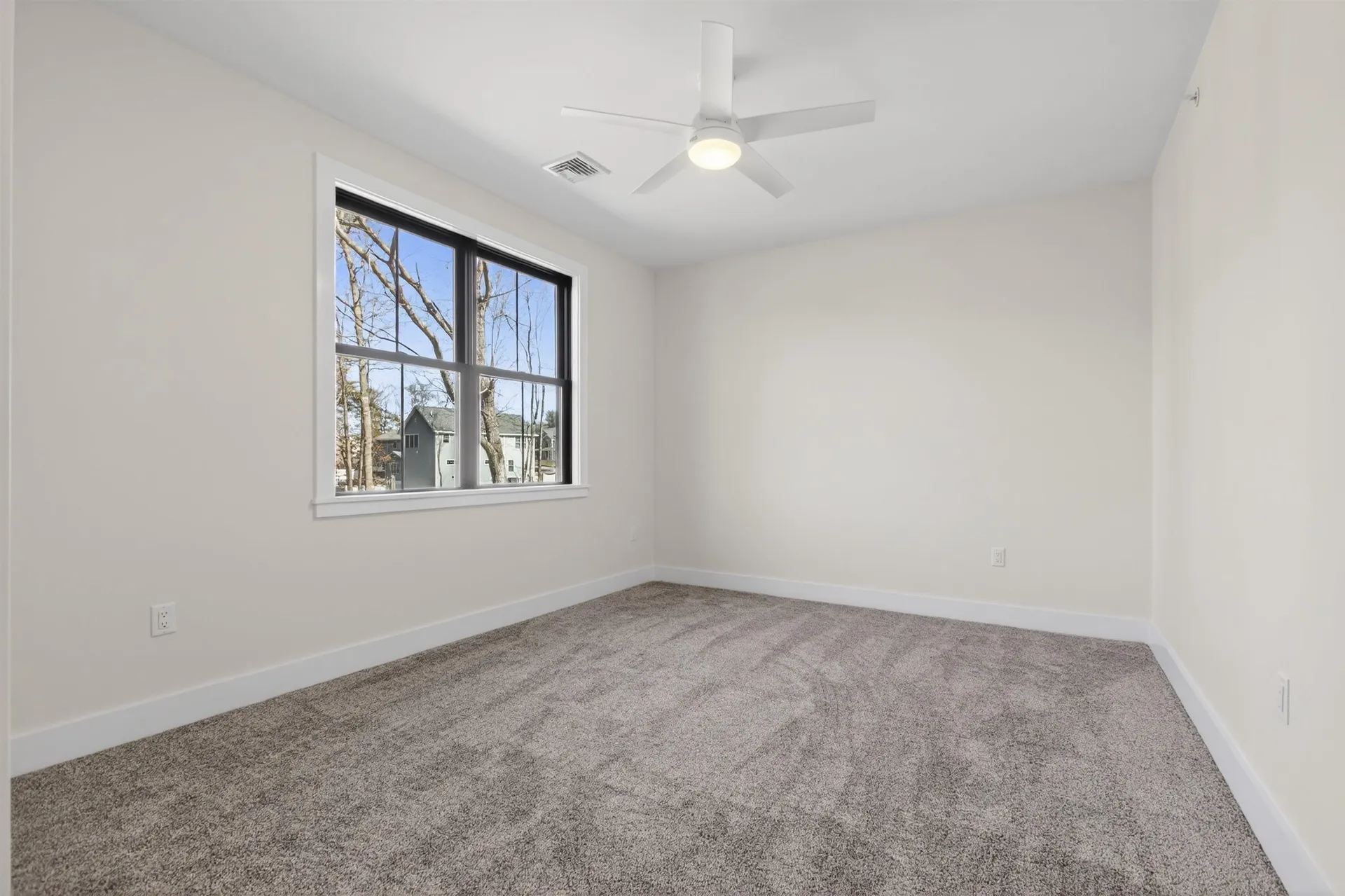 8 Carmel Road Pelham NH 03076