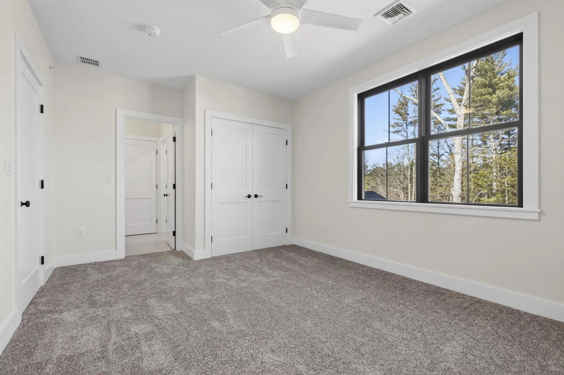 8 Carmel Road Pelham NH 03076