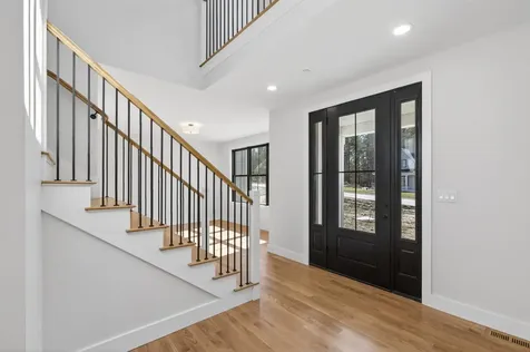 8 Carmel Road Pelham NH 03076