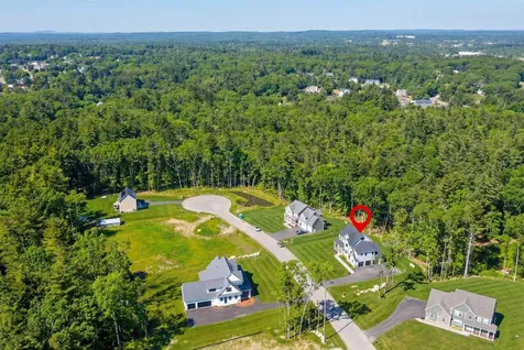 8 Carmel Road Pelham NH 03076