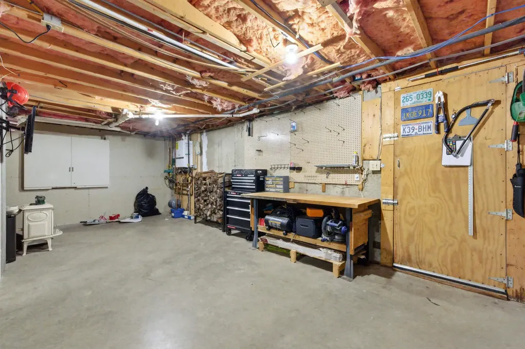 46 New Road Salisbury NH 03268