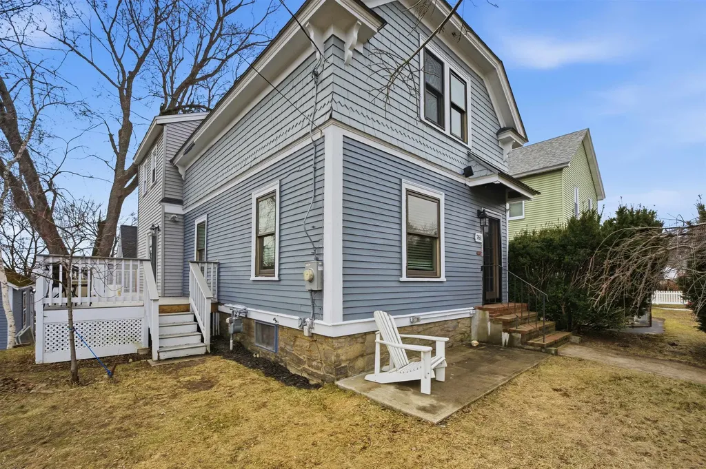 761 Amherst Street Manchester NH 03104