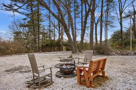 182 Winnicutt Road Stratham NH 03885