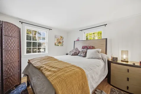 182 Winnicutt Road Stratham NH 03885