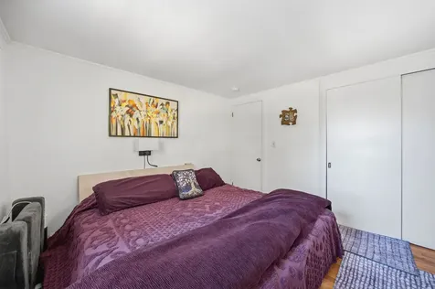 182 Winnicutt Road Stratham NH 03885