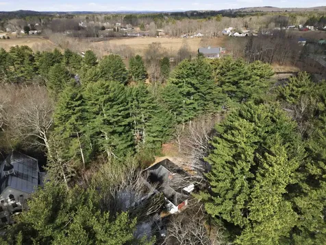 182 Winnicutt Road Stratham NH 03885