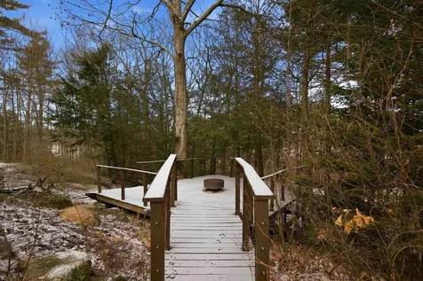 182 Winnicutt Road Stratham NH 03885