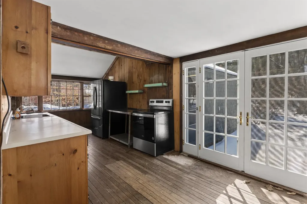 188 White Mountain Highway Tamworth NH 03817