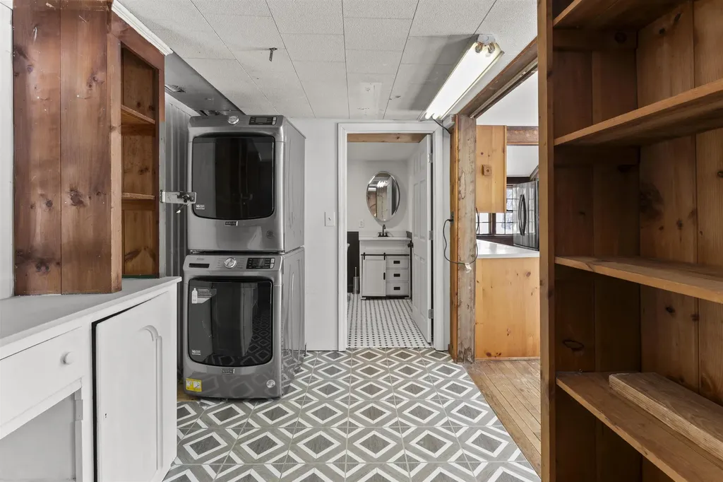 188 White Mountain Highway Tamworth NH 03817