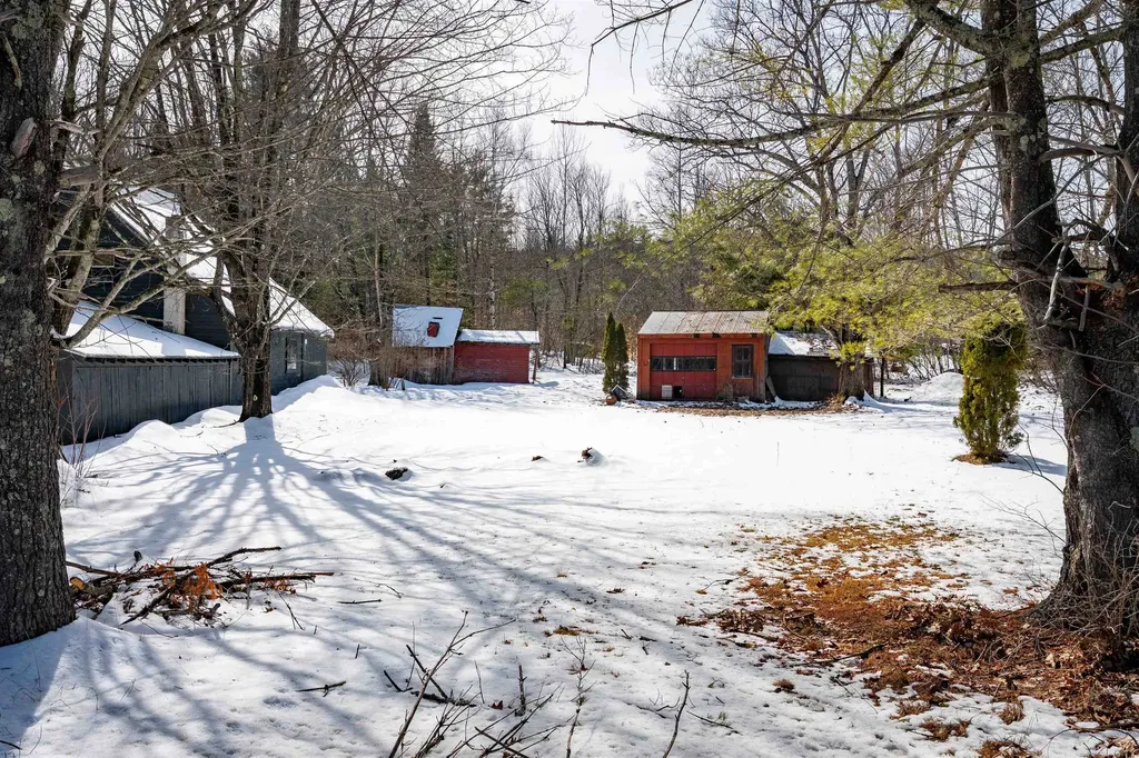 188 White Mountain Highway Tamworth NH 03817