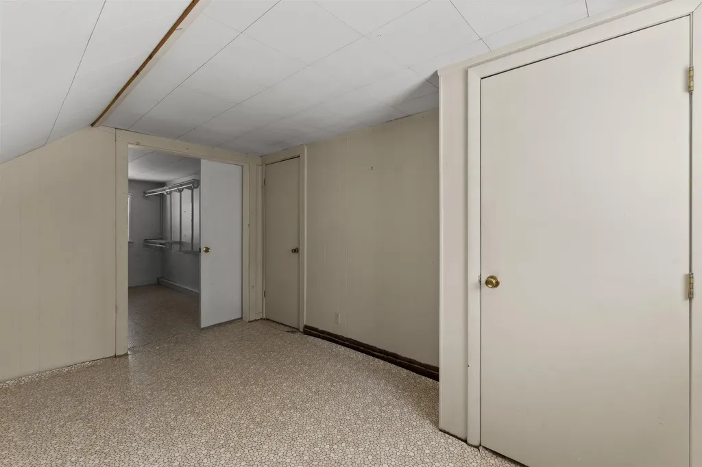 188 White Mountain Highway Tamworth NH 03817