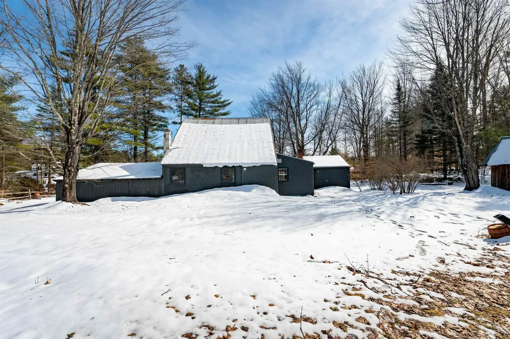 188 White Mountain Highway Tamworth NH 03817