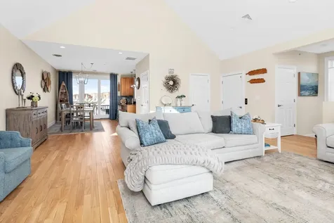5-A Ocean Boulevard Hampton NH 03842