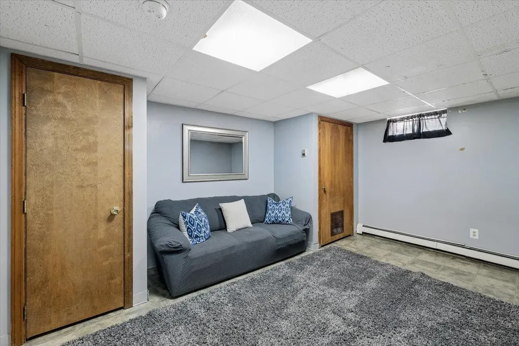 47 Stowell Road Bedford NH 03110