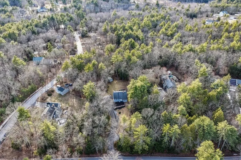 47 Stowell Road Bedford NH 03110