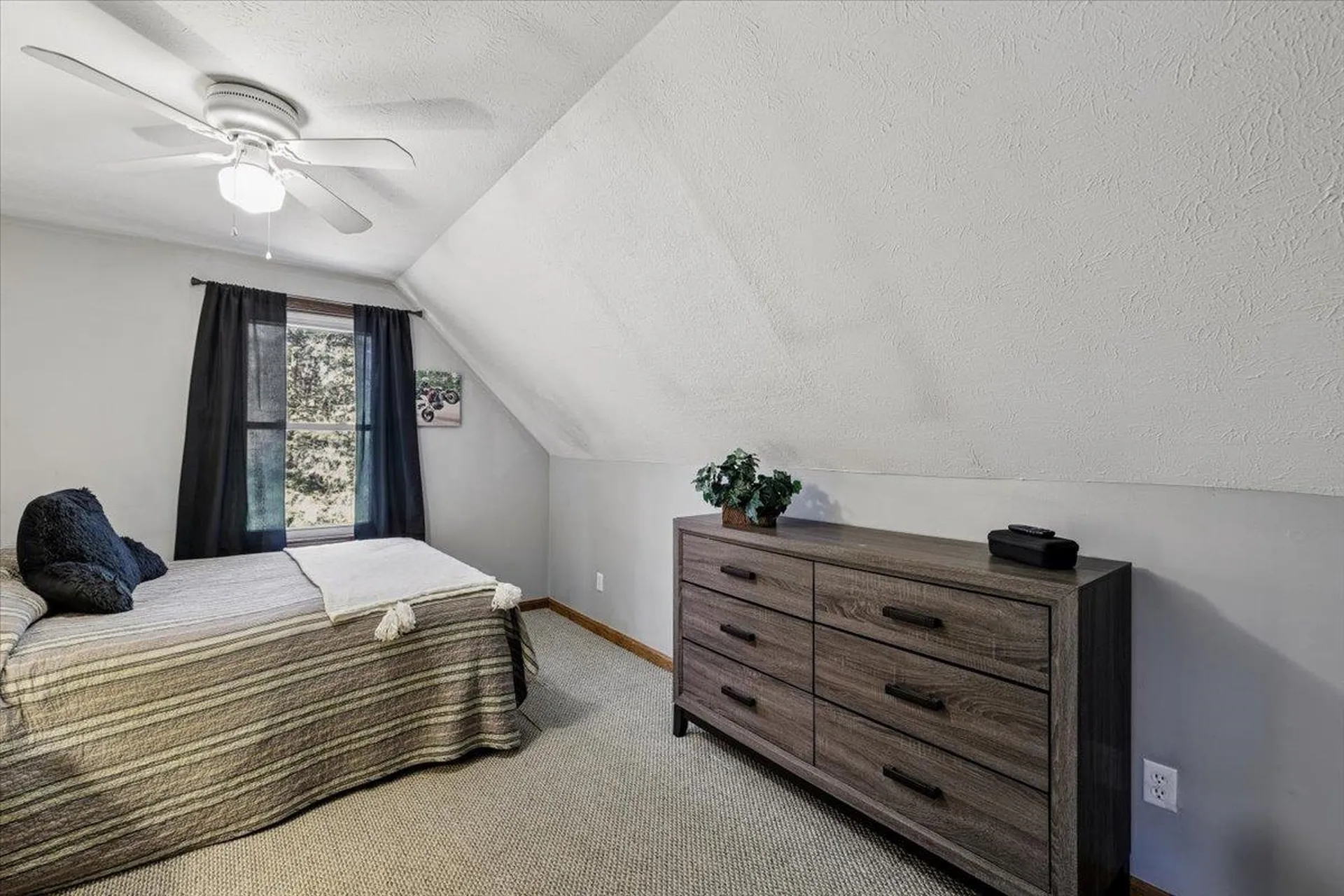 47 Stowell Road Bedford NH 03110