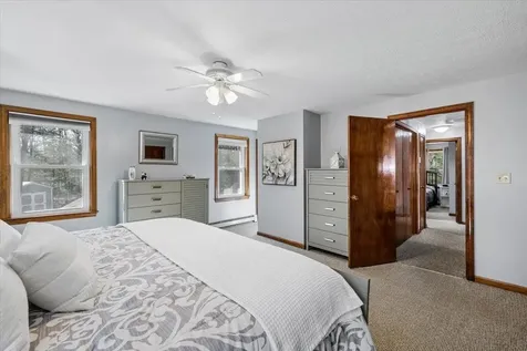 47 Stowell Road Bedford NH 03110