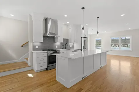 96 Shadow Lake Road Salem NH 03079