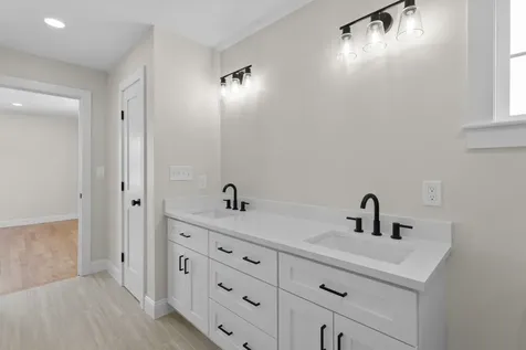 96 Shadow Lake Road Salem NH 03079