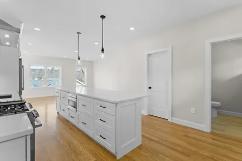 96 Shadow Lake Road Salem NH 03079