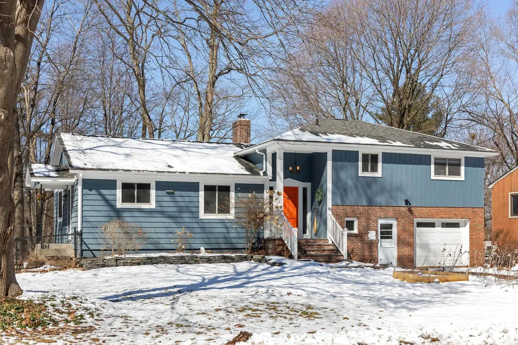 45 Crescent Road Burlington VT 05401