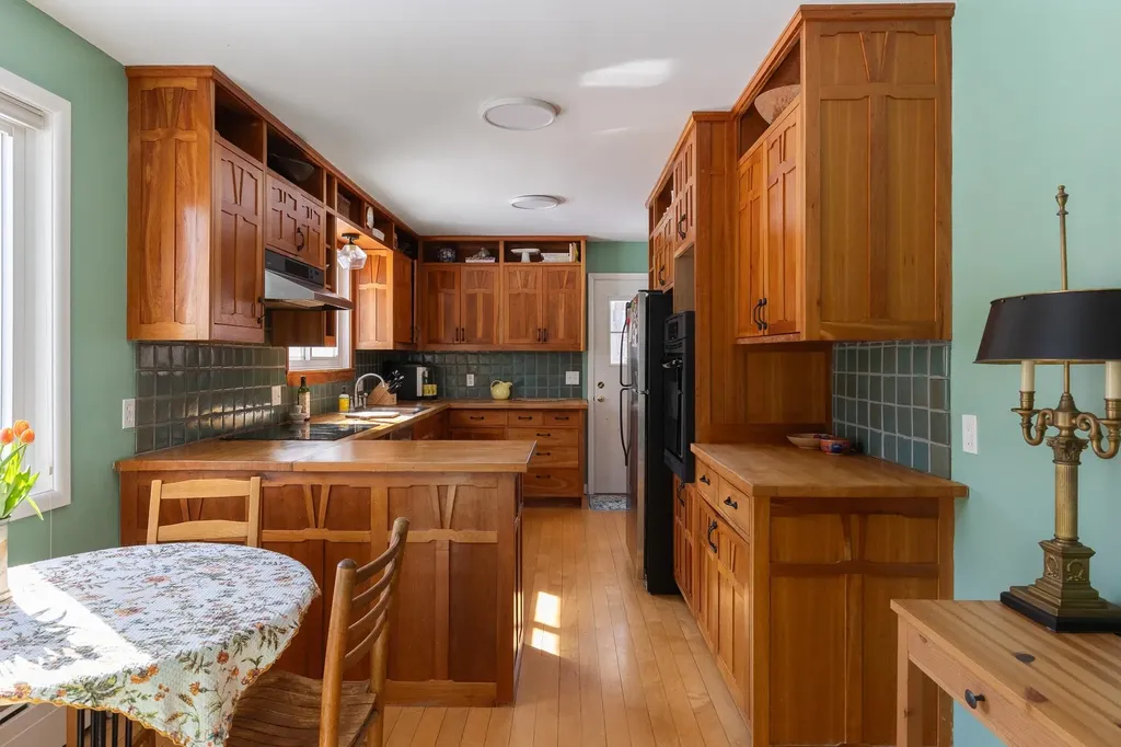 45 Crescent Road Burlington VT 05401