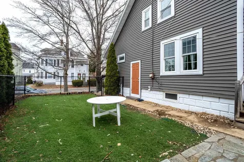 753 Rimmon Street Manchester NH 03102