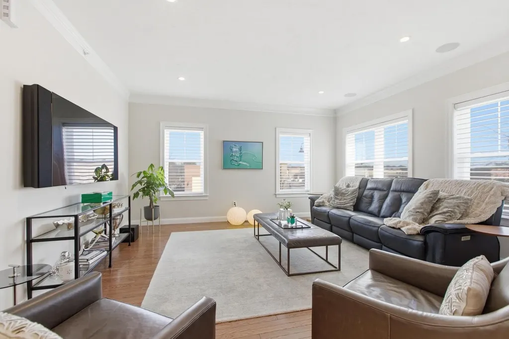 1 Milano Way Salem NH 03079