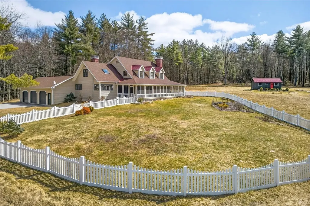 316 Elm Hill Drive Clarendon VT 05759