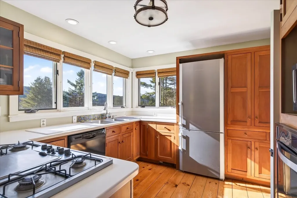 316 Elm Hill Drive Clarendon VT 05759