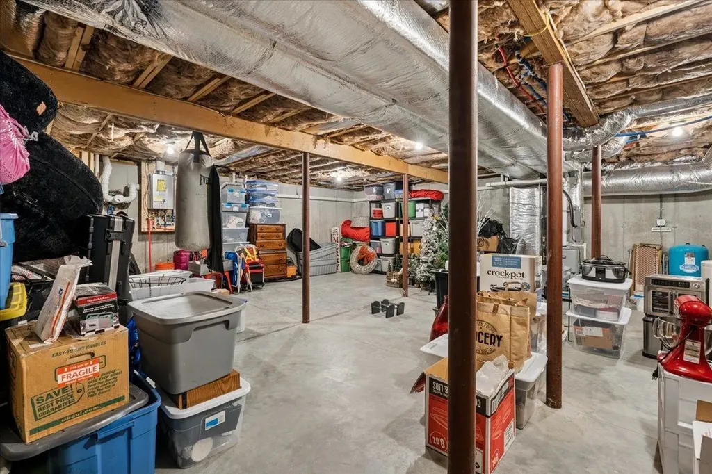 12 Freedom Way Barrington NH 03825