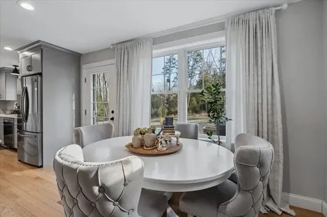 12 Freedom Way Barrington NH 03825