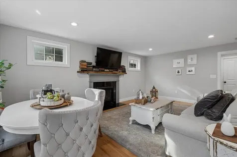 12 Freedom Way Barrington NH 03825