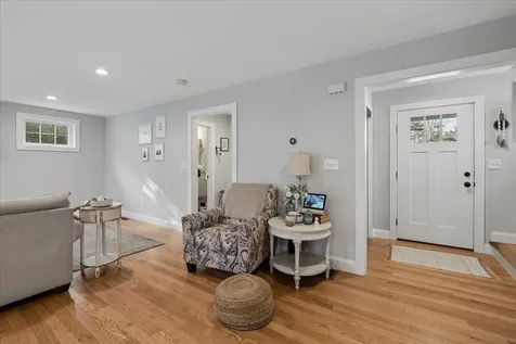 12 Freedom Way Barrington NH 03825