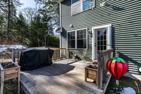 12 Freedom Way Barrington NH 03825