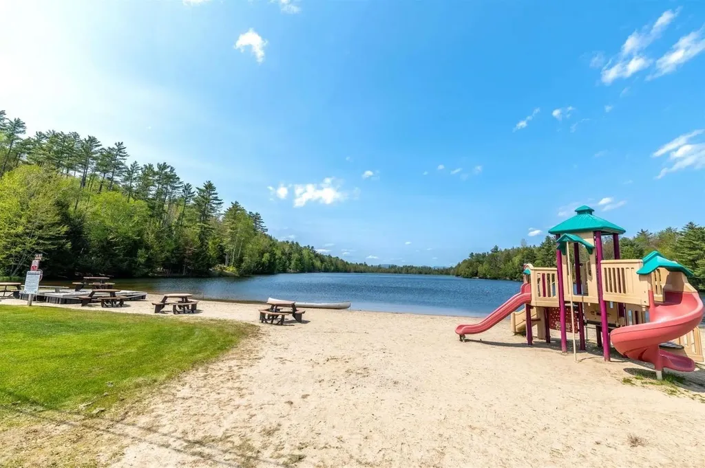 354 Lakeside Drive Haverhill NH 03785