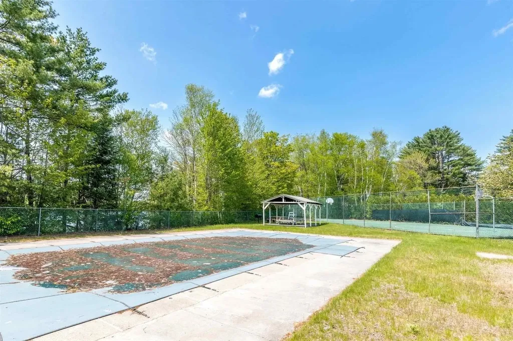 354 Lakeside Drive Haverhill NH 03785
