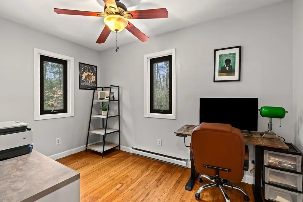 12 Dudley Road Brentwood NH 03833