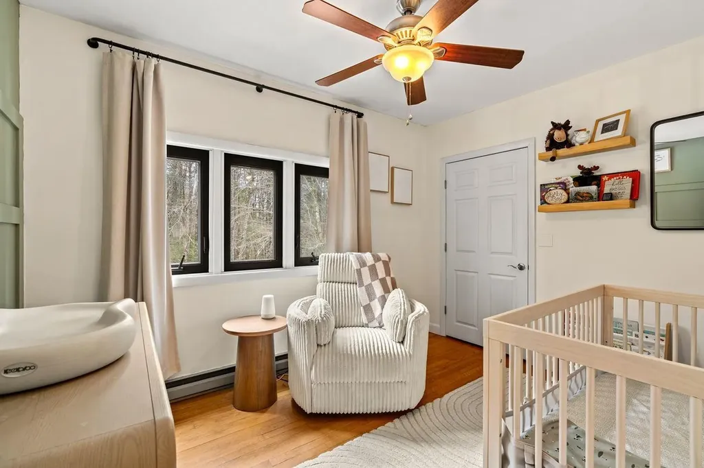 12 Dudley Road Brentwood NH 03833