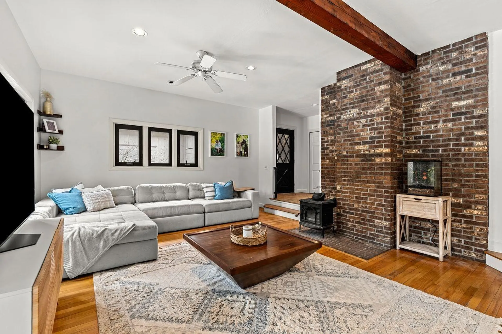 12 Dudley Road Brentwood NH 03833