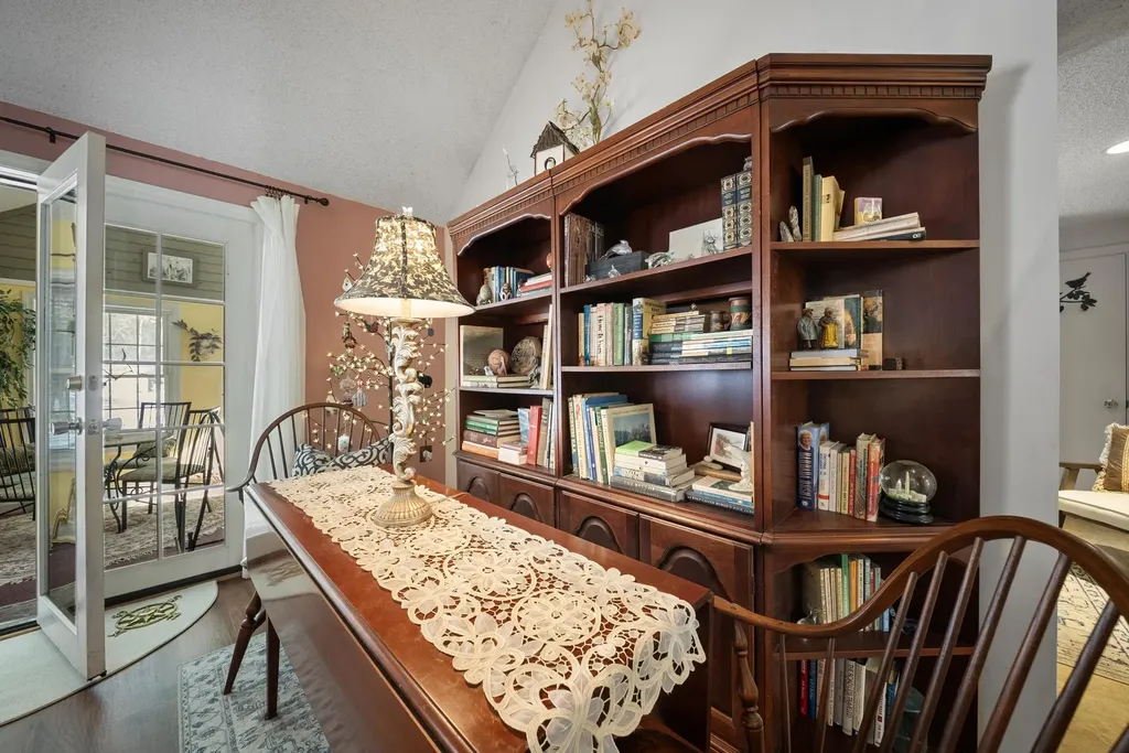 12 Laurel Circle Wolfeboro NH 03894