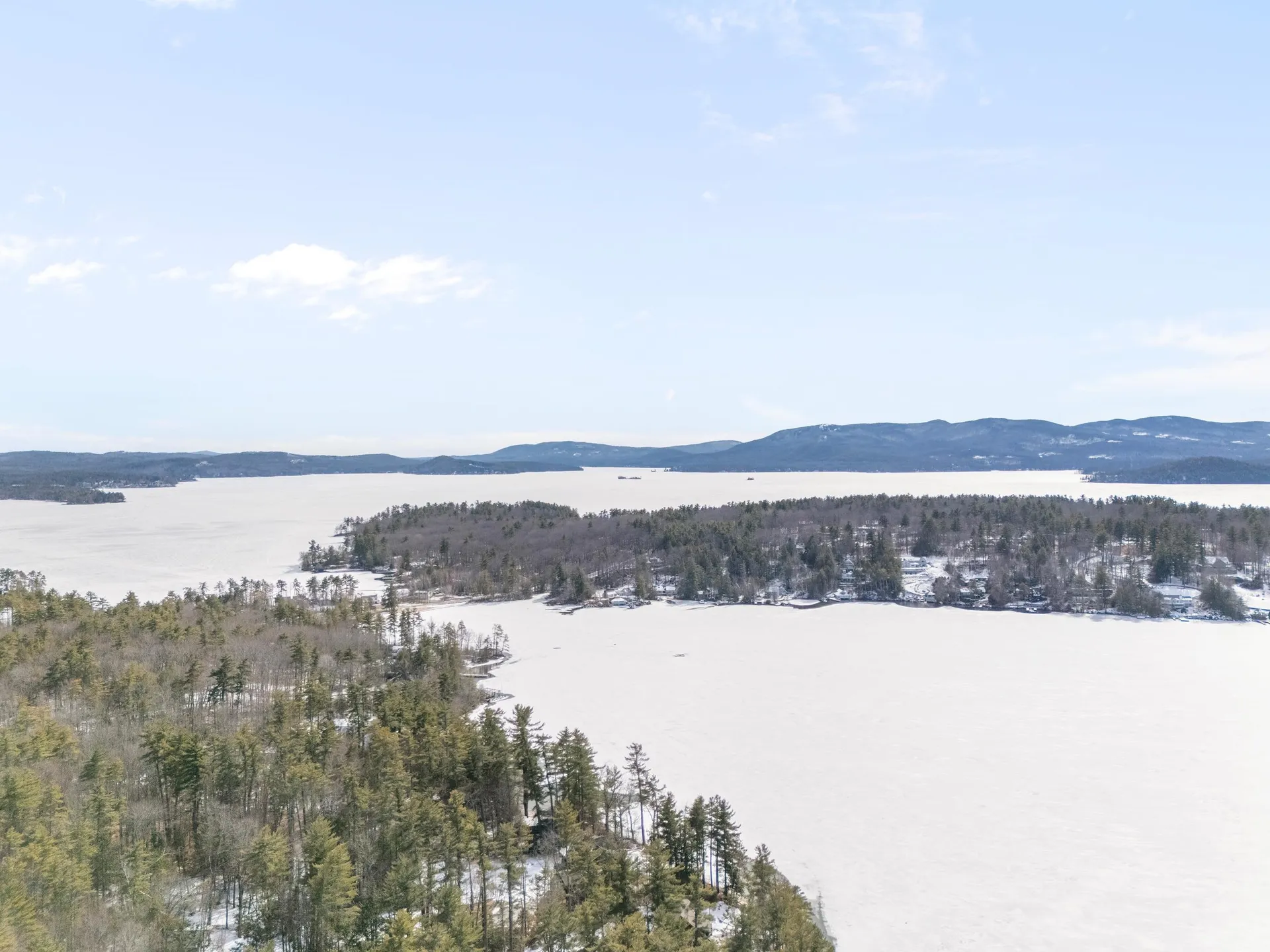 12 Laurel Circle Wolfeboro NH 03894