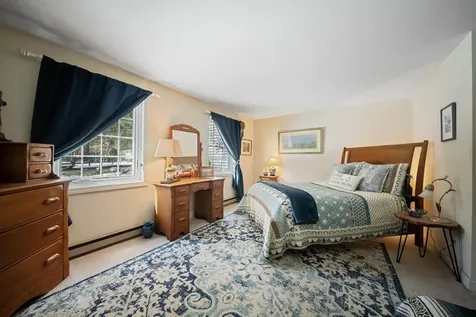 12 Laurel Circle Wolfeboro NH 03894