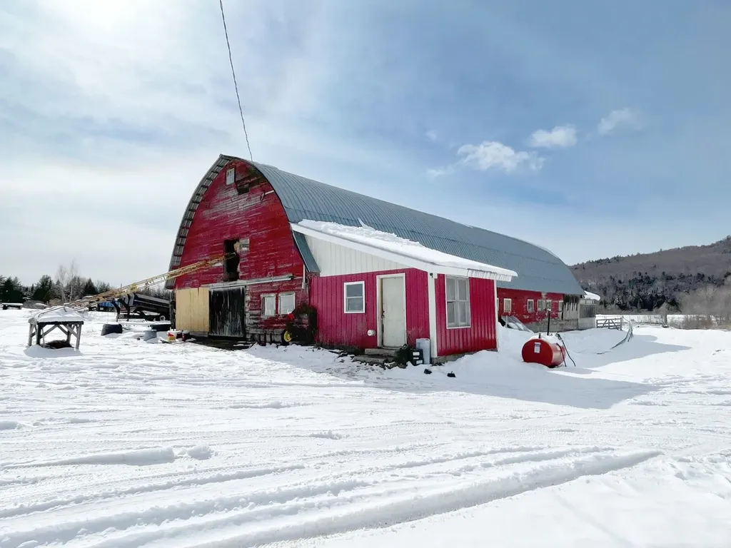 928 Vt Route 100 Lowell VT 05874
