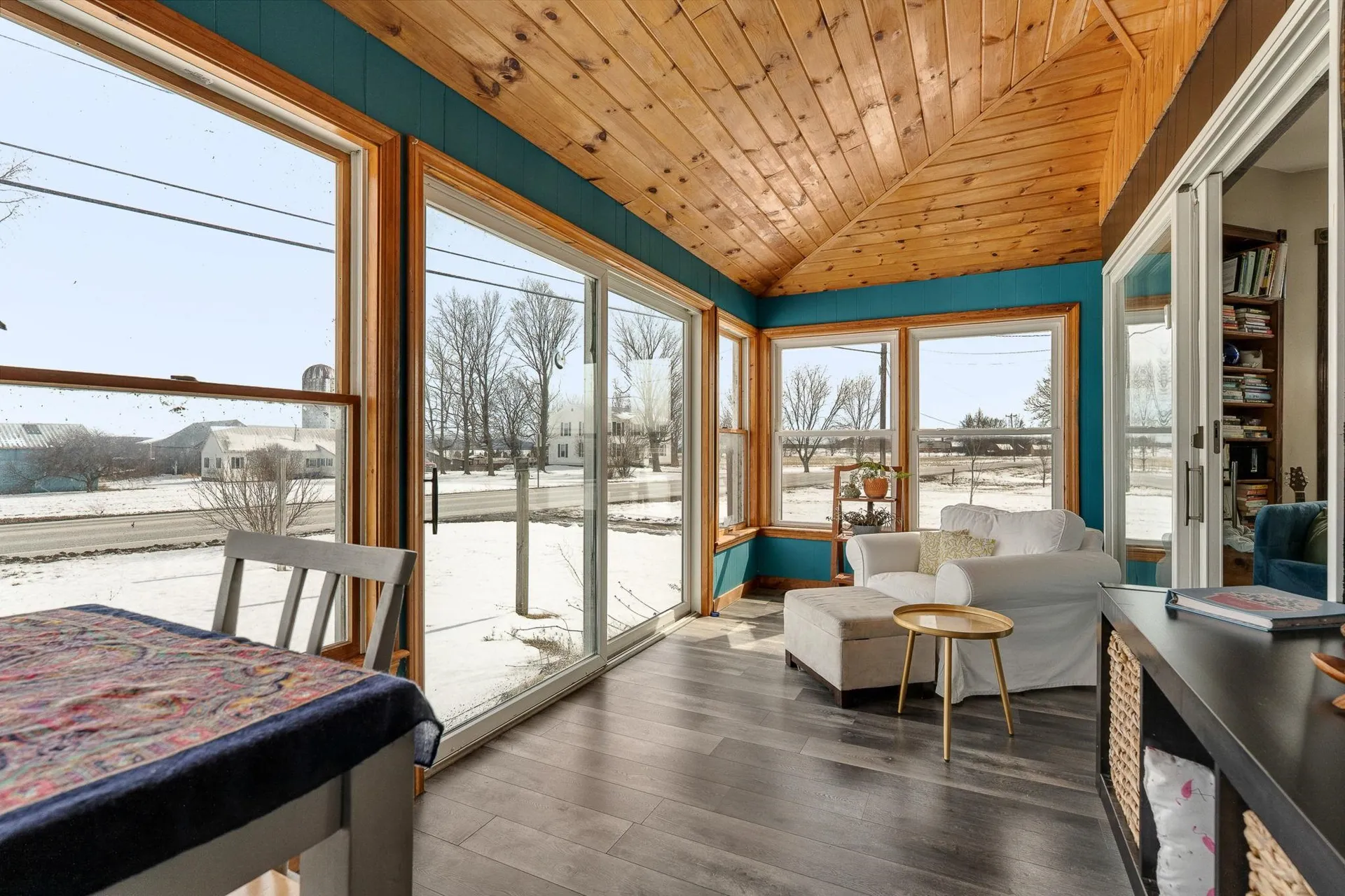 247 Us Route 2 Grand Isle VT 05458