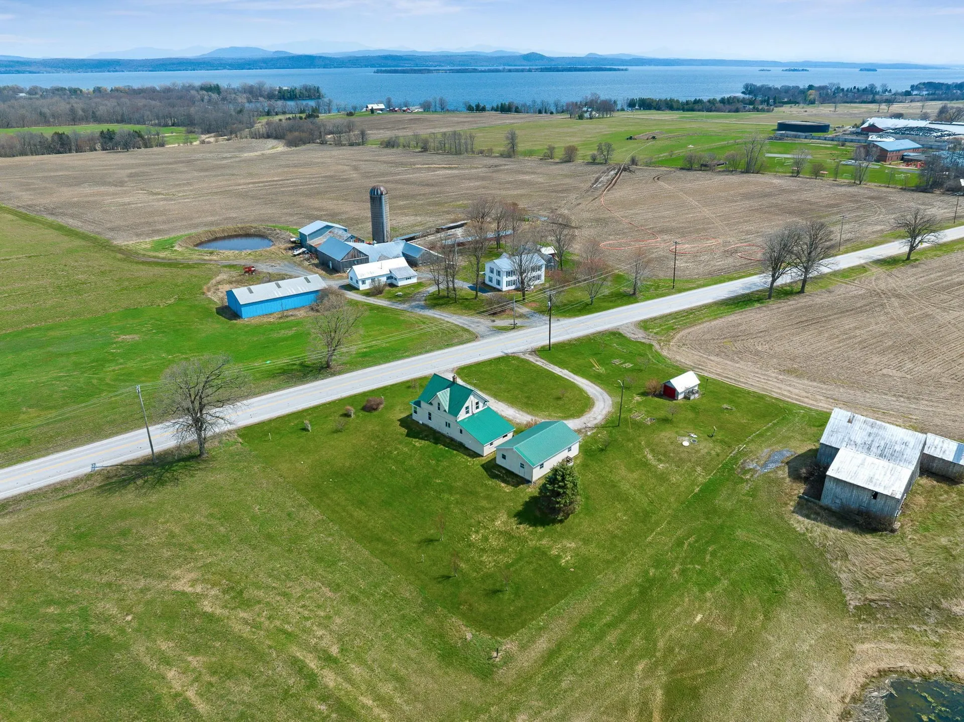 247 Us Route 2 Grand Isle VT 05458