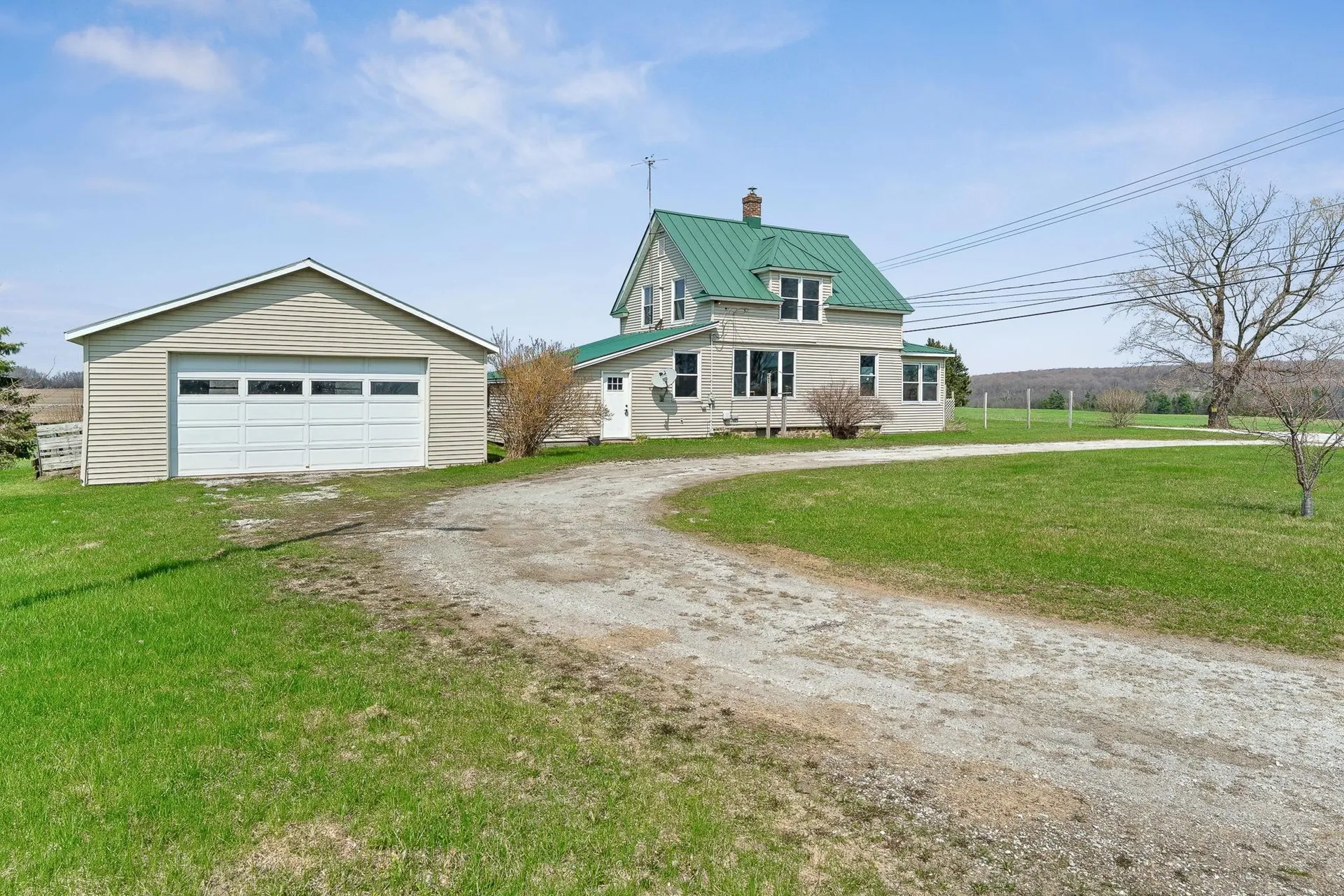 247 Us Route 2 Grand Isle VT 05458