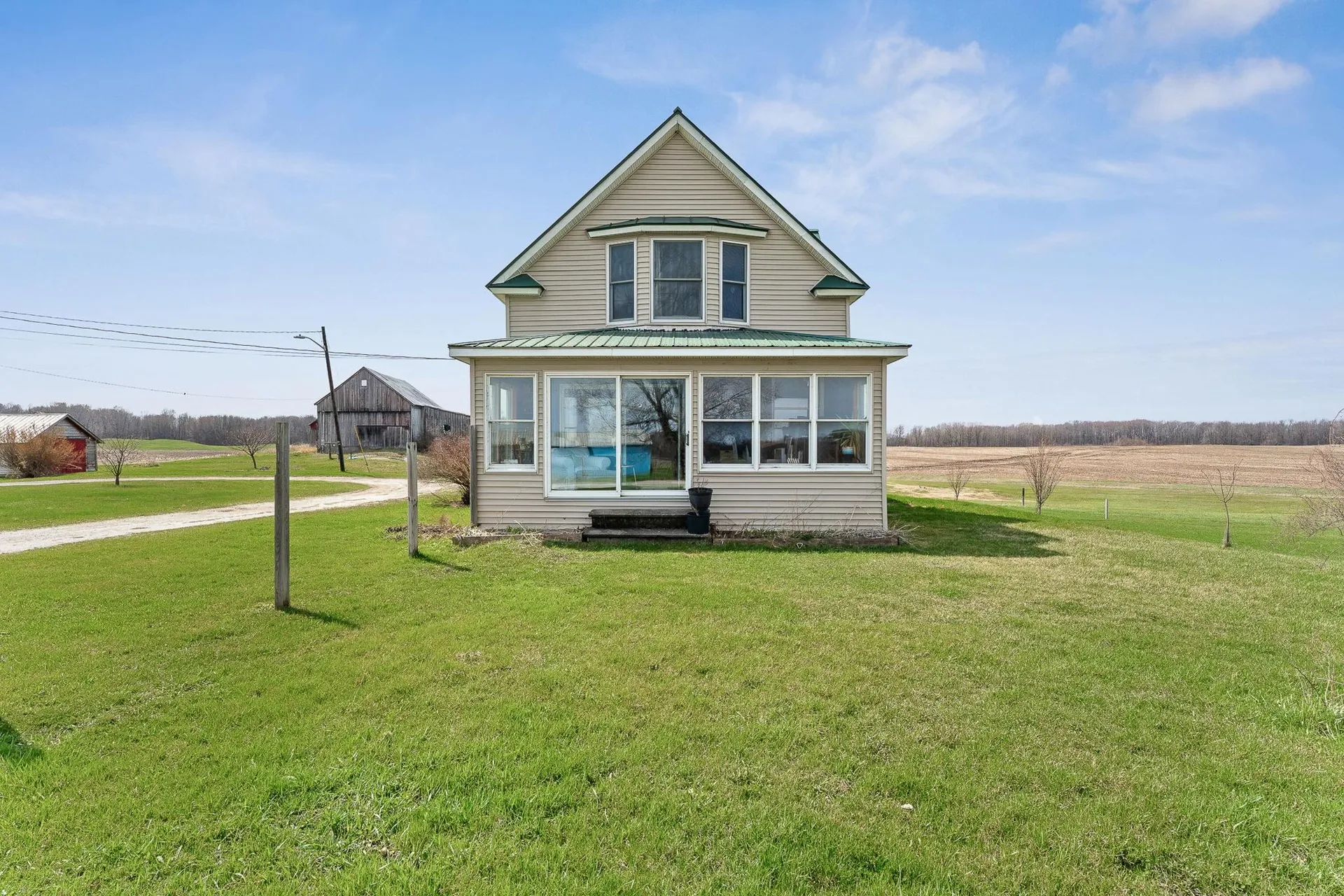 247 Us Route 2 Grand Isle VT 05458