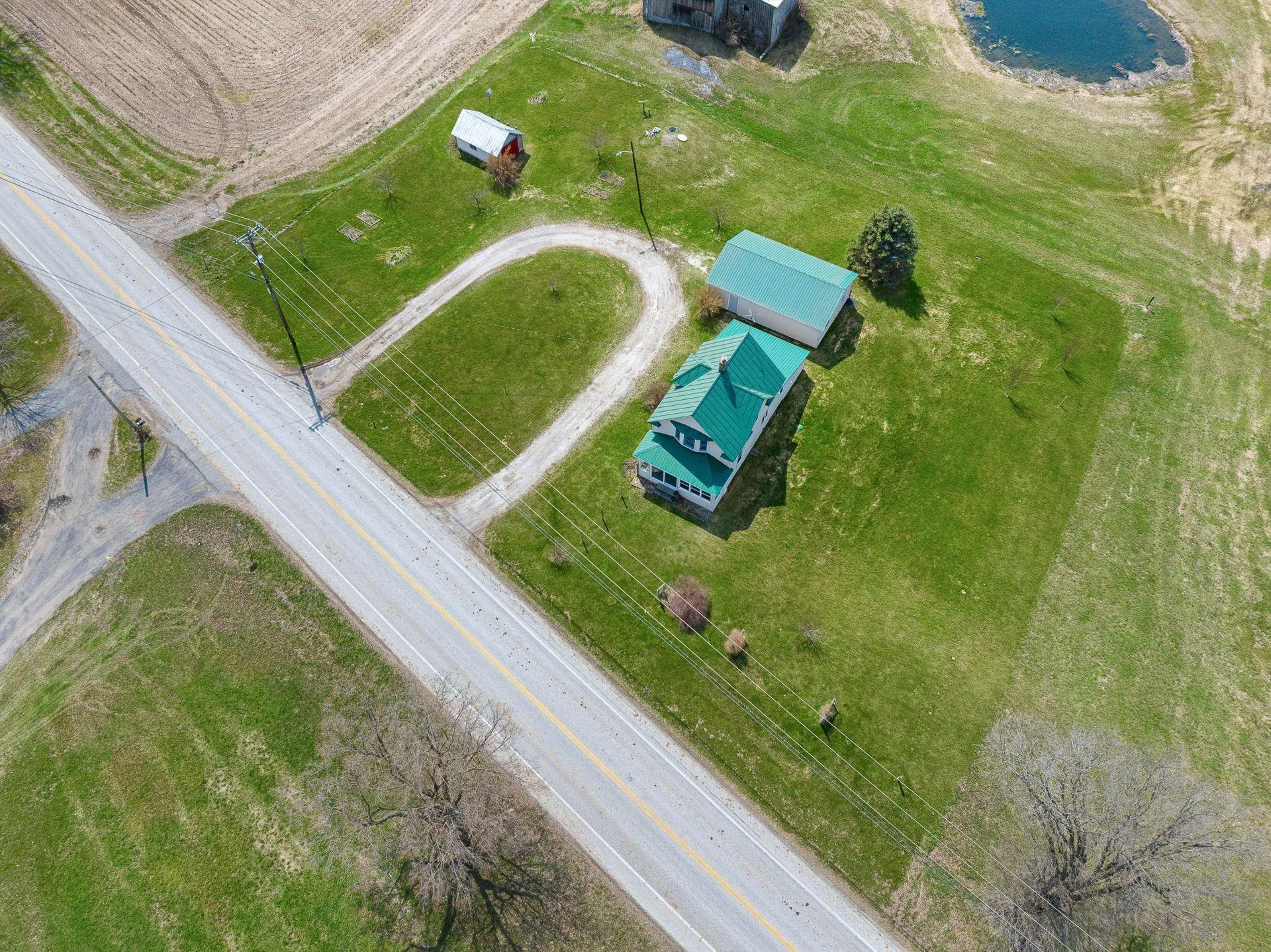 247 Us Route 2 Grand Isle VT 05458