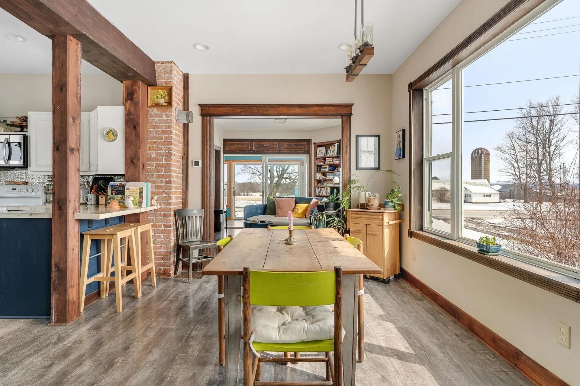 247 Us Route 2 Grand Isle VT 05458